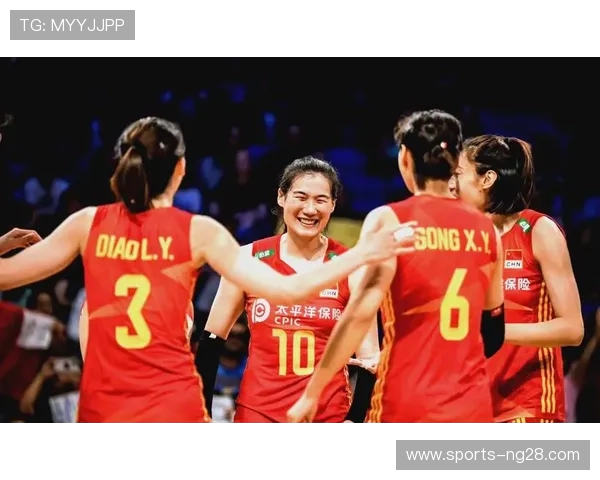 中国女排连胜晋级决赛展现顽强拼搏精神再掀全民观赛热潮 中国女排连胜晋级决赛展现顽强拼搏精神再掀全民观赛热潮