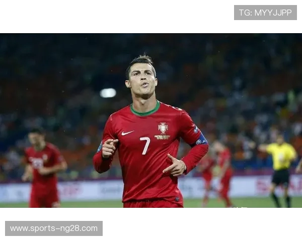 克里斯蒂亚诺罗纳尔多传奇之路从绿茵少年到足坛不朽巨星 克里斯蒂亚诺罗纳尔多传奇之路从绿茵少年到足坛不朽巨星