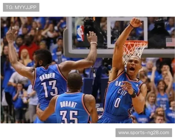 开拓者迎战勇士巅峰对决鏖战四节展现青春与荣耀争锋时刻 开拓者迎战勇士巅峰对决鏖战四节展现青春与荣耀争锋时刻