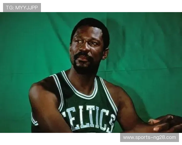 比尔·拉塞尔的篮球传奇之路与波士顿凯尔特人的辉煌岁月 比尔·拉塞尔的篮球传奇之路与波士顿凯尔特人的辉煌岁月