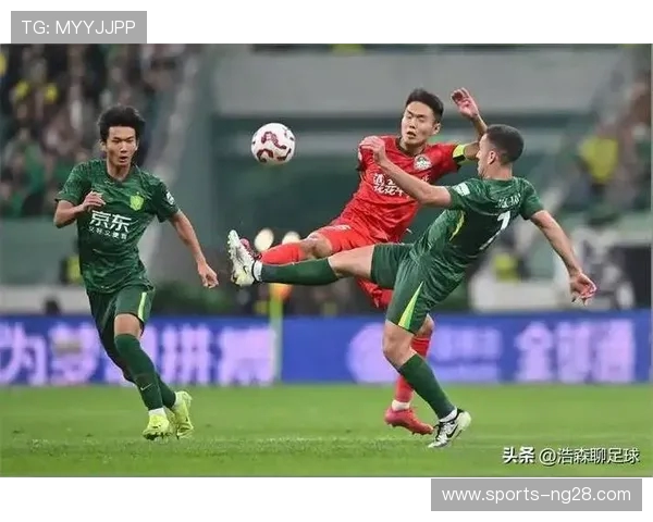 国安迎战东京咪咕全力争胜展现球队实力与斗志
